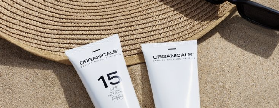 What You Need To Know About Hair Extensions And Sunscreen
